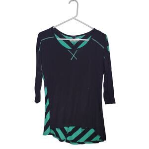 Pink Rose Juniors Shirt Size Medium